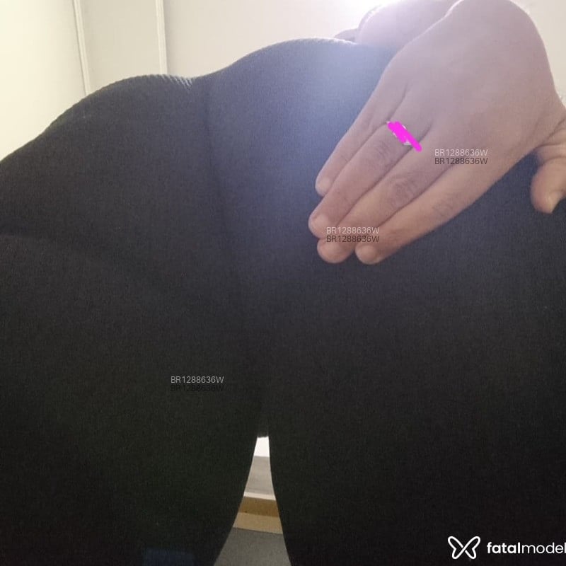 Acompanhante Anne - Feed