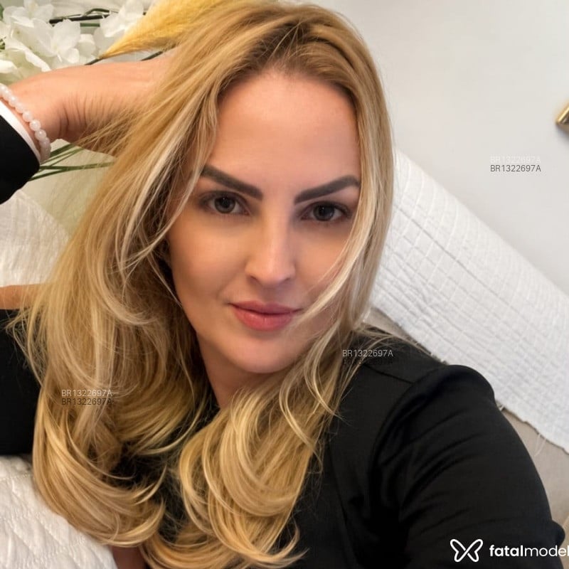 Acompanhante Débora Liss - Feed