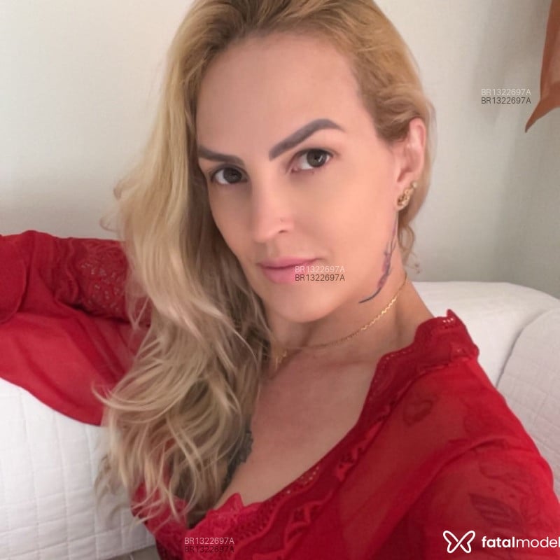 Acompanhante Débora Liss - Feed