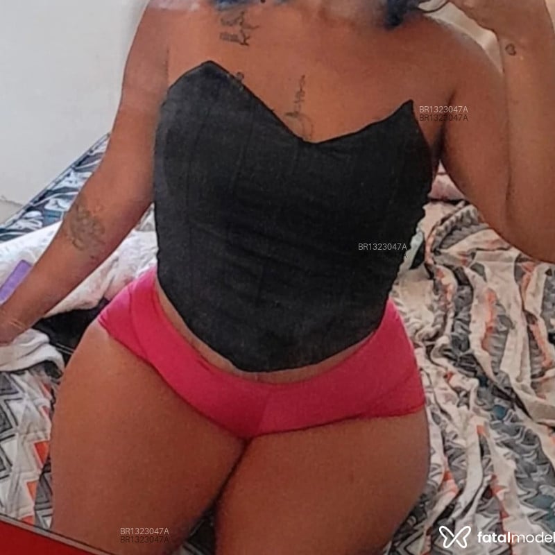 Acompanhante Paola Bezerra - Feed