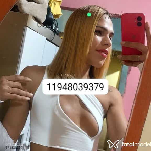 Acompanhante Maria - Feed