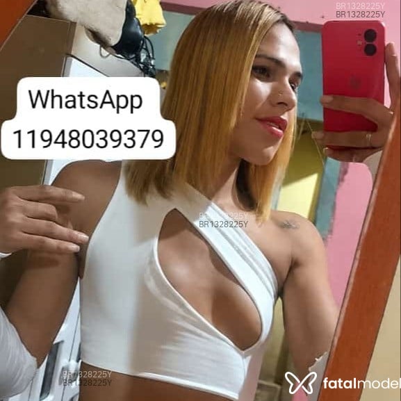 Acompanhante Maria - Feed
