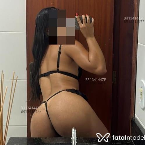 Acompanhante Perlla Cássia - Feed