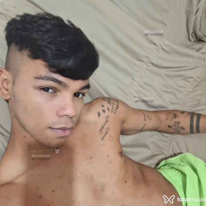Acompanhante Menininho Passv - Feed