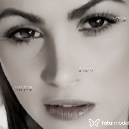 Acompanhante Laura - Feed