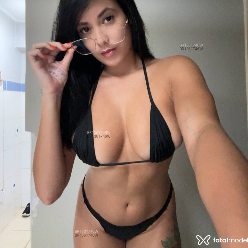 Acompanhante Luísa Dias - Feed