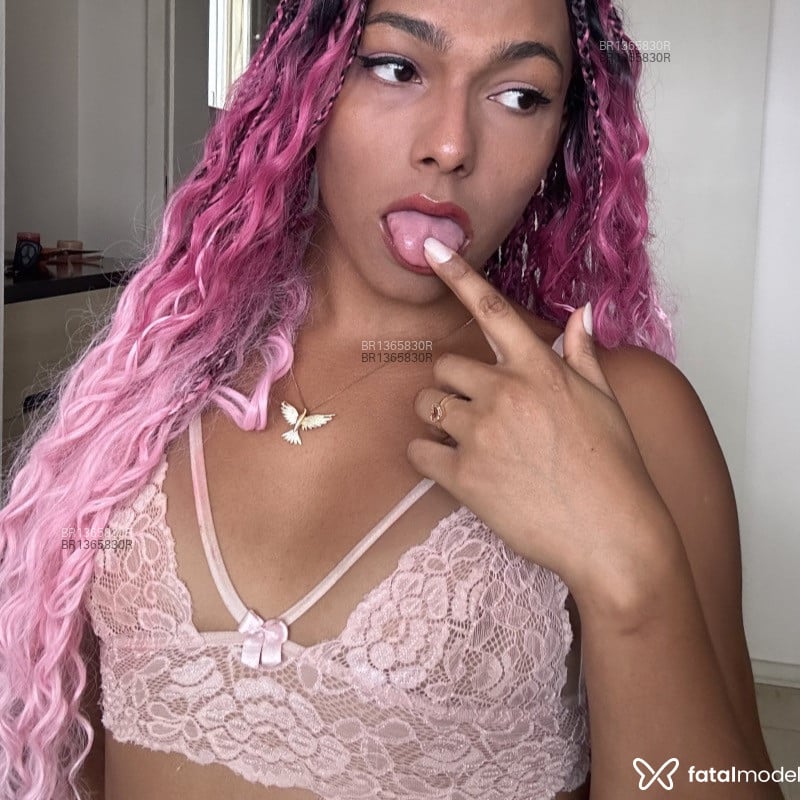 Acompanhante Halana - Feed