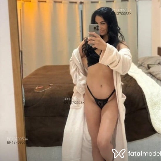 Acompanhante Mirella Azeredo - Feed