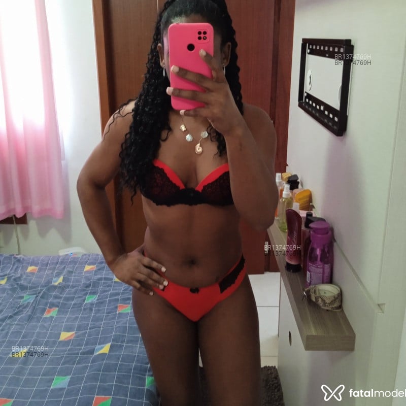 Acompanhante Yasmim - Feed
