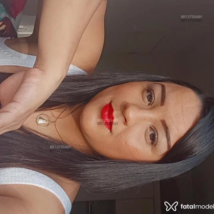 Acompanhante Karol Dias - Feed