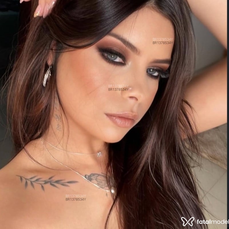Acompanhante Karina - Feed