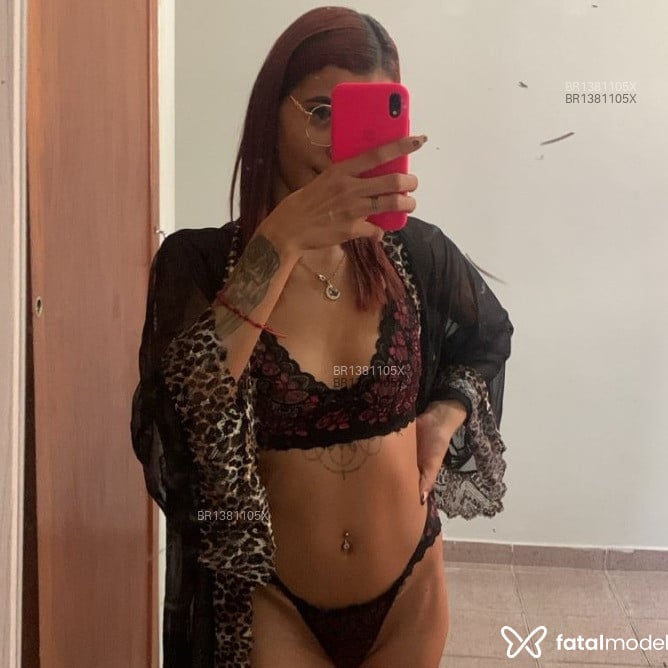 Acompanhante Rannaa - Feed