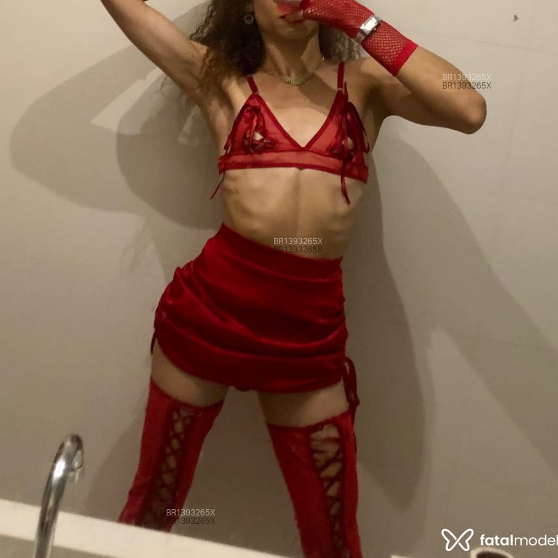 Acompanhante Emanuelle - Feed