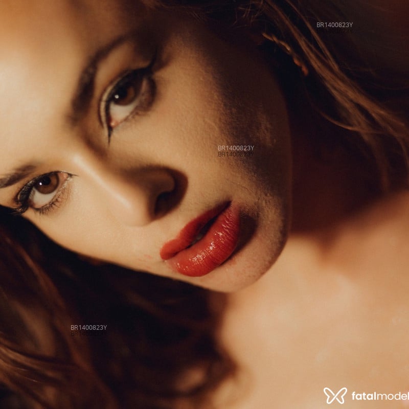 Acompanhante Evelyn Zain - Feed