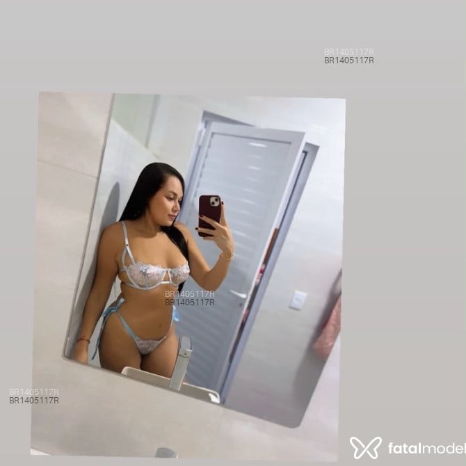 Acompanhante Carolzinha - Feed