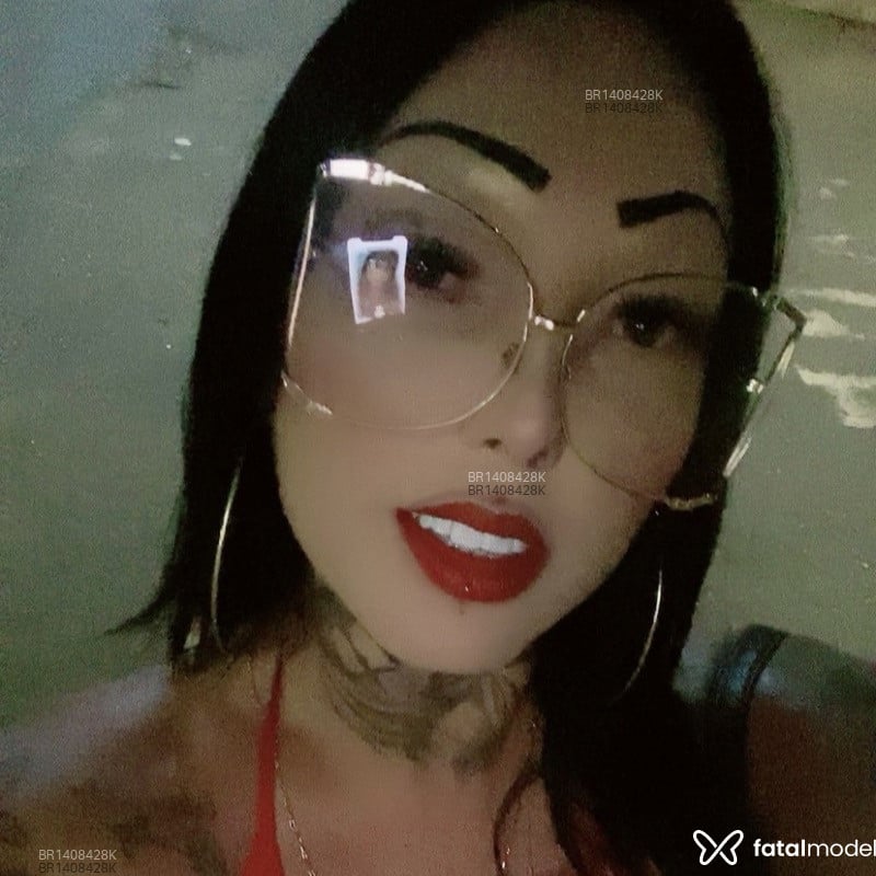 Acompanhante Japonesa - Feed