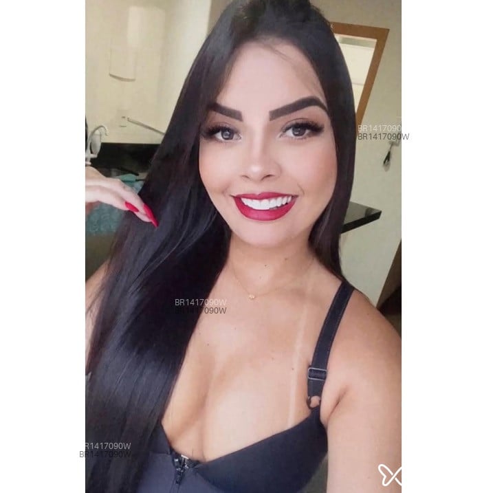 Acompanhante Isis Castro - Feed