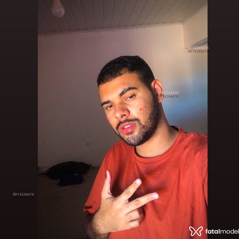 Acompanhante Guilherme Kauan - Feed