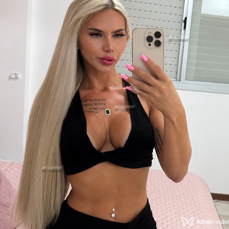 Acompanhante Priscila - Feed