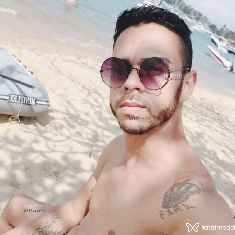 Acompanhante Pablo Henrique - Feed