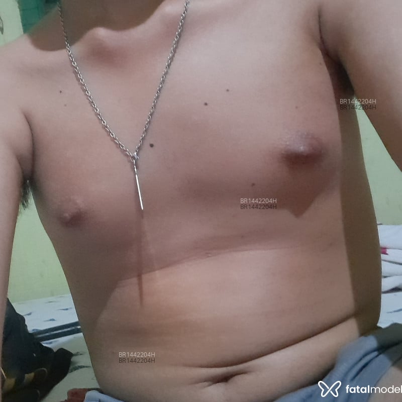 Acompanhante Robertir - Feed