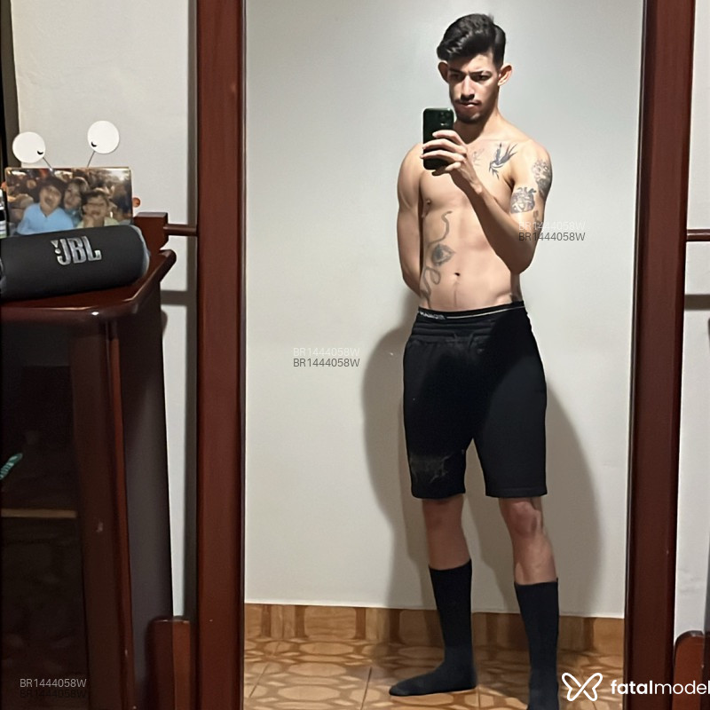 Acompanhante Empinadinho - Feed