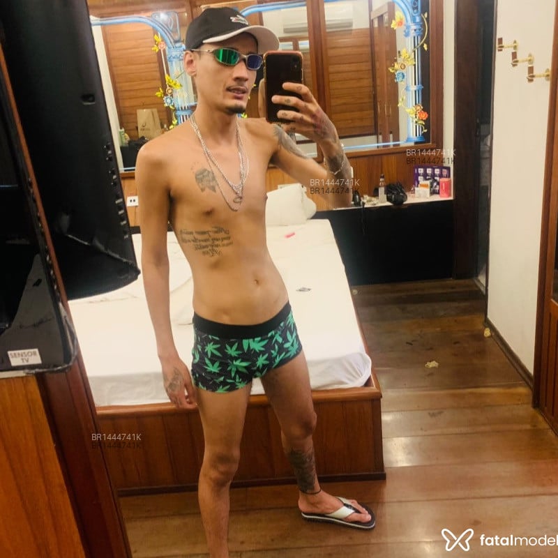 Acompanhante Henrique Malokeiro - Feed