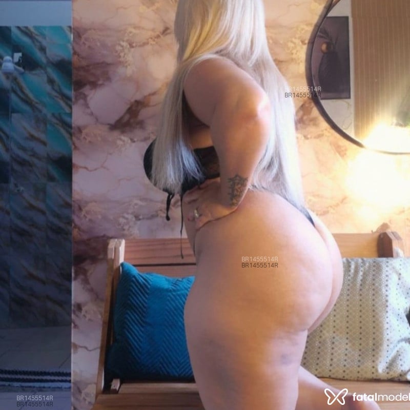 Acompanhante Laura - Feed
