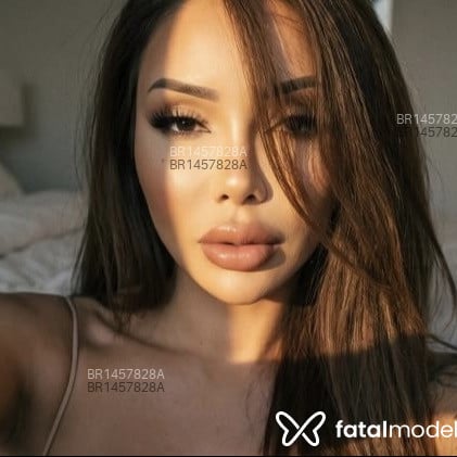 Acompanhante Julia Steinkopf - Feed