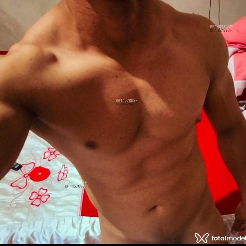 Acompanhante ANUNCIANTE - Feed