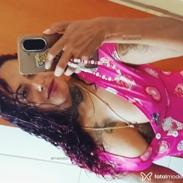 Acompanhante Karol - Feed