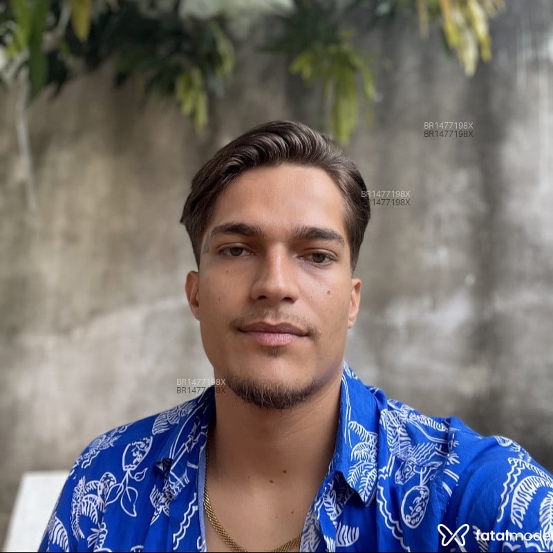 Acompanhante Kevin - Feed