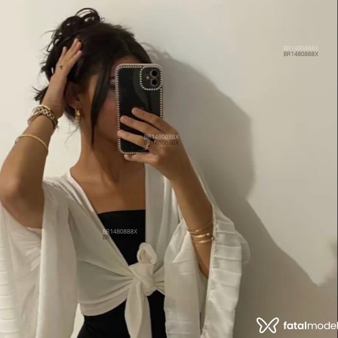 Acompanhante Lara - Feed