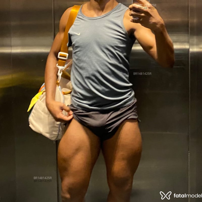 Acompanhante Beto - Feed