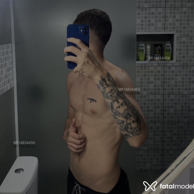 Acompanhante Raro - Feed