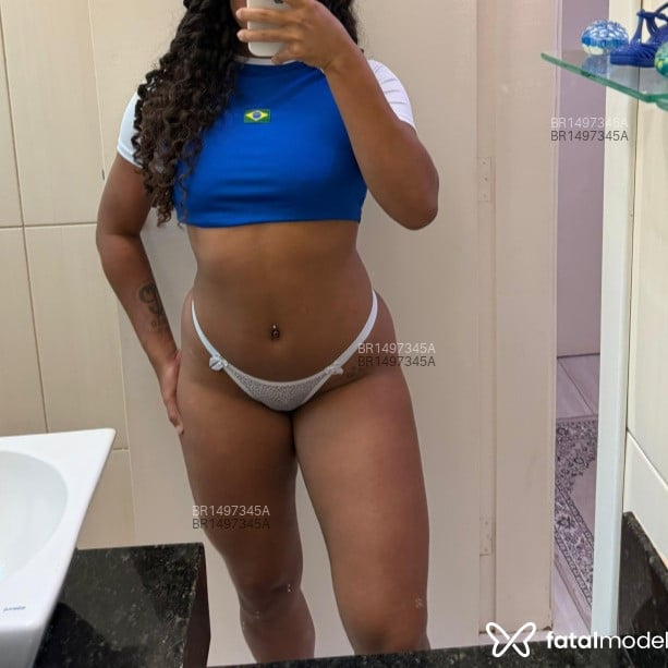 Acompanhante Evelyn Diniz - Feed