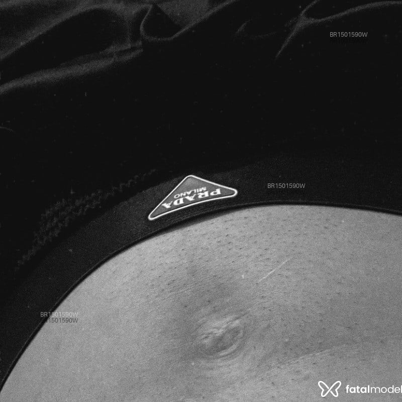 Acompanhante Maloca - Feed