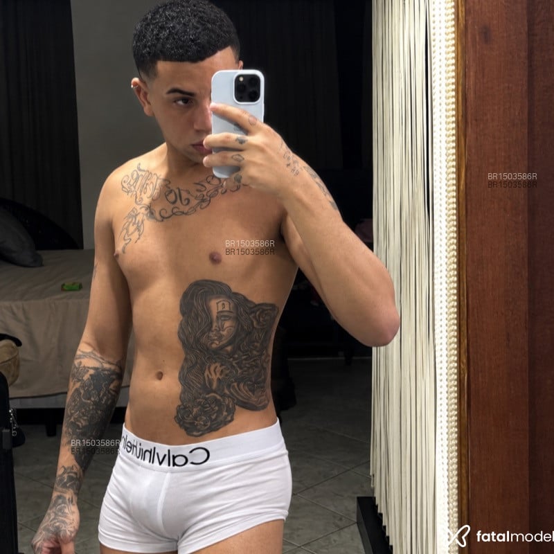 Acompanhante Vinicius - Feed