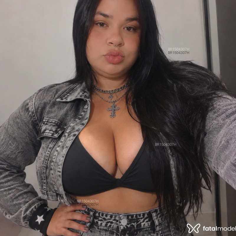 Acompanhante Carollinne Amélia - Feed