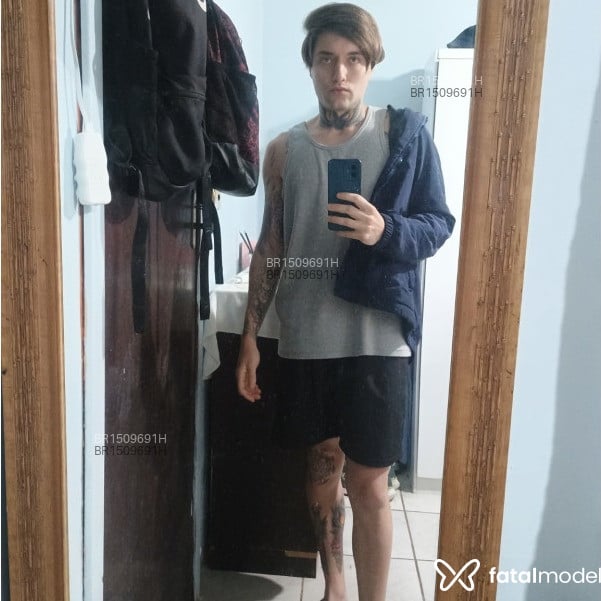 Acompanhante Daniel Magains - Feed