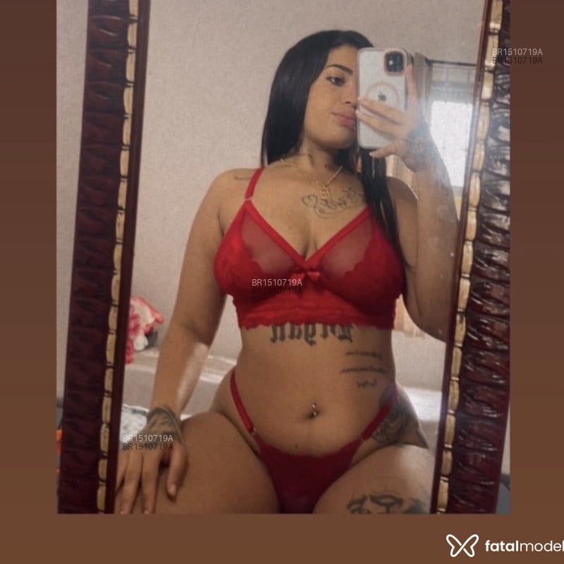 Acompanhante Valentina - Feed