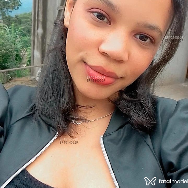 Acompanhante Lari Larielle - Feed