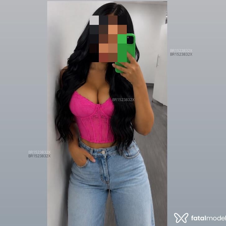 Acompanhante Jeneffe - Feed