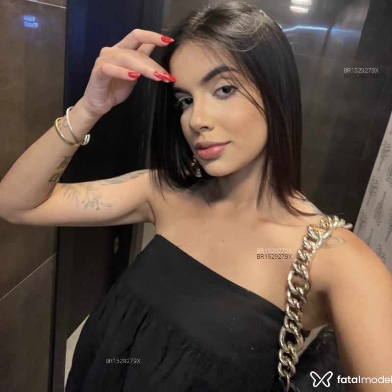 Acompanhante Helen Vitoria - Feed