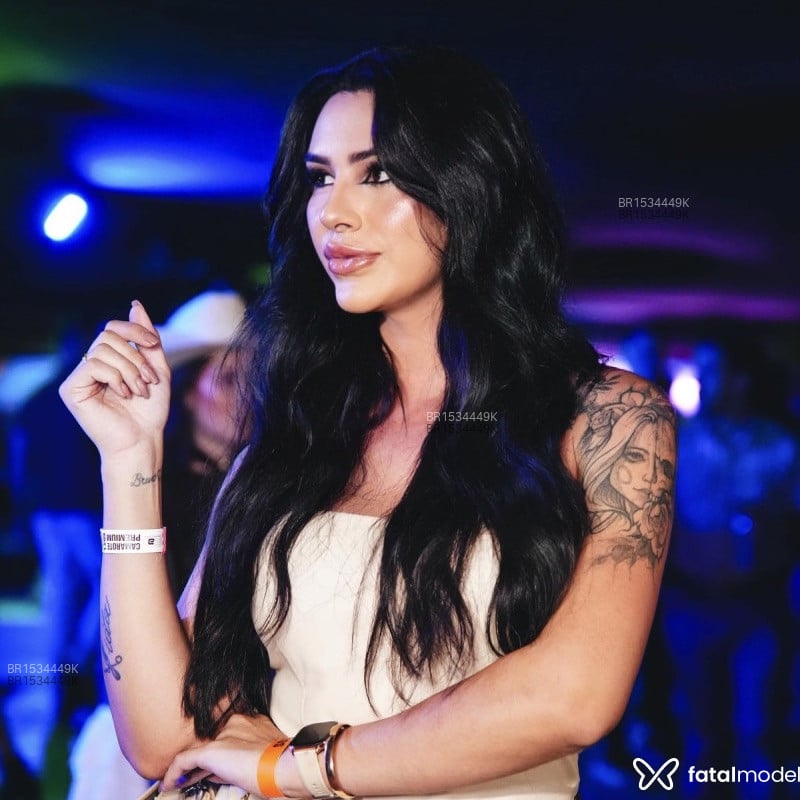 Acompanhante Larissa - Feed