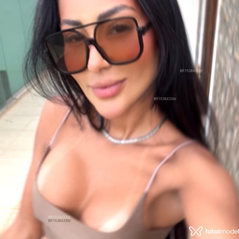 Acompanhante Isis Bellucci - Feed
