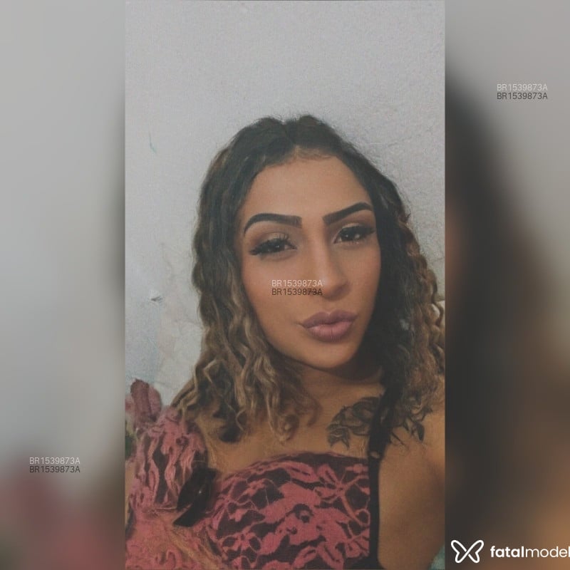 Acompanhante Meel Silva - Feed