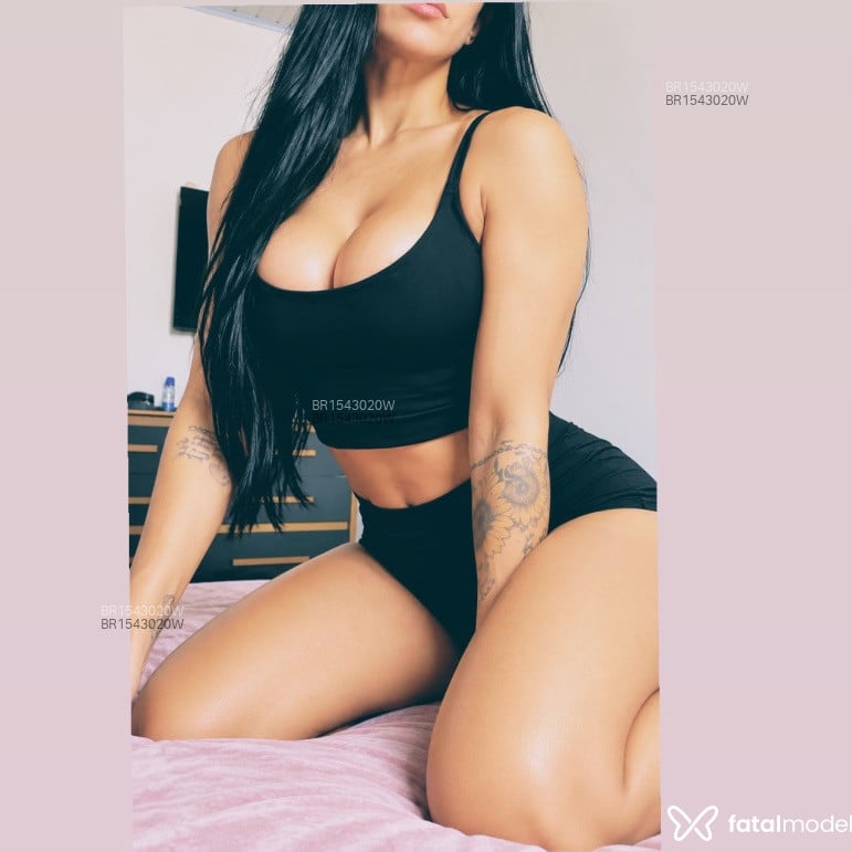 Acompanhante Renata Oliveira - Feed