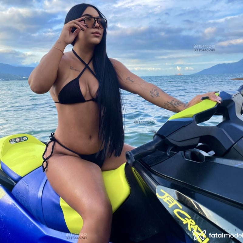 Acompanhante Alicia - Feed
