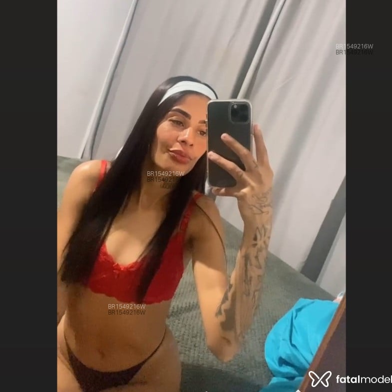 Acompanhante Carolina - Feed
